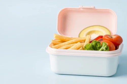 How to Choose a Kid-Friendly Lunch Box for School Age and Preschool Kids